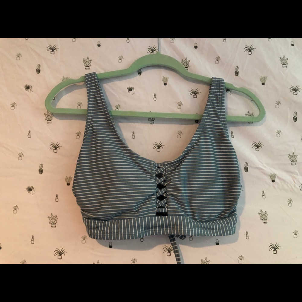 DD target swim top